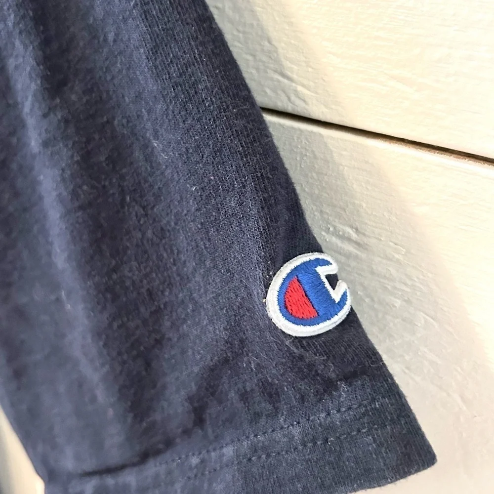 Vintage Champion tee - Picture 7 of 8